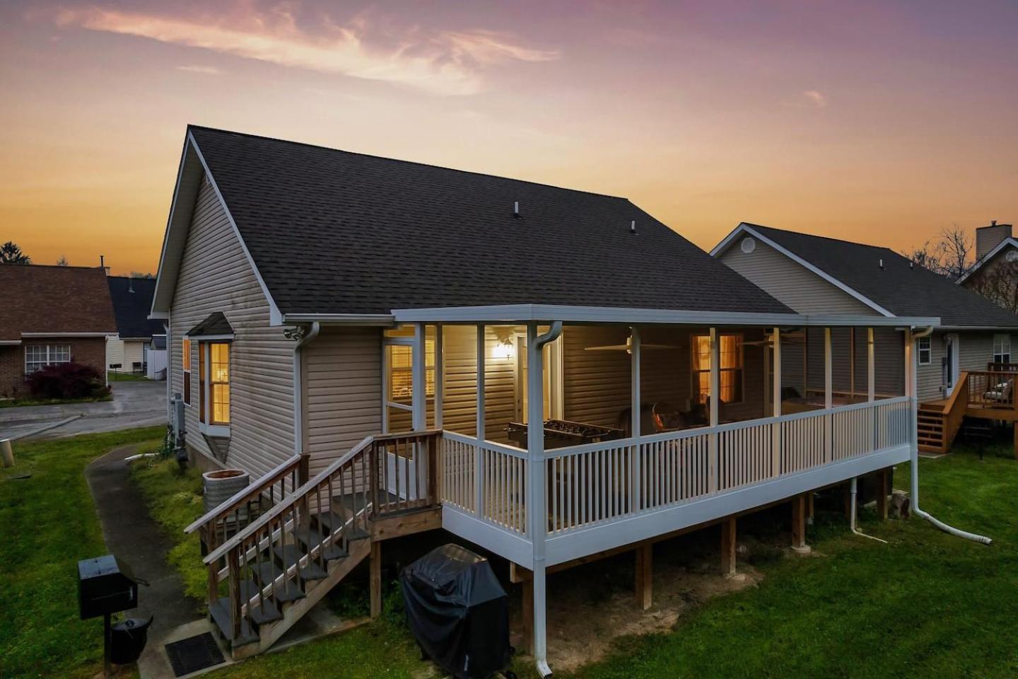 Willa 1 Mile To Pkwy, Pets, Hot Tub, Creekside, Porch Pigeon Forge Zewnętrze zdjęcie