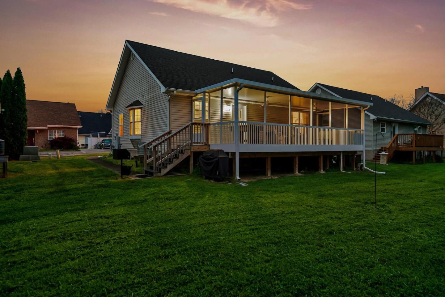 Willa 1 Mile To Pkwy, Pets, Hot Tub, Creekside, Porch Pigeon Forge Zewnętrze zdjęcie