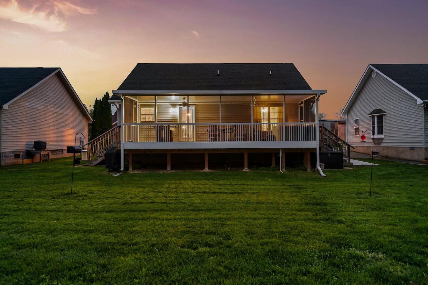 Willa 1 Mile To Pkwy, Pets, Hot Tub, Creekside, Porch Pigeon Forge Zewnętrze zdjęcie