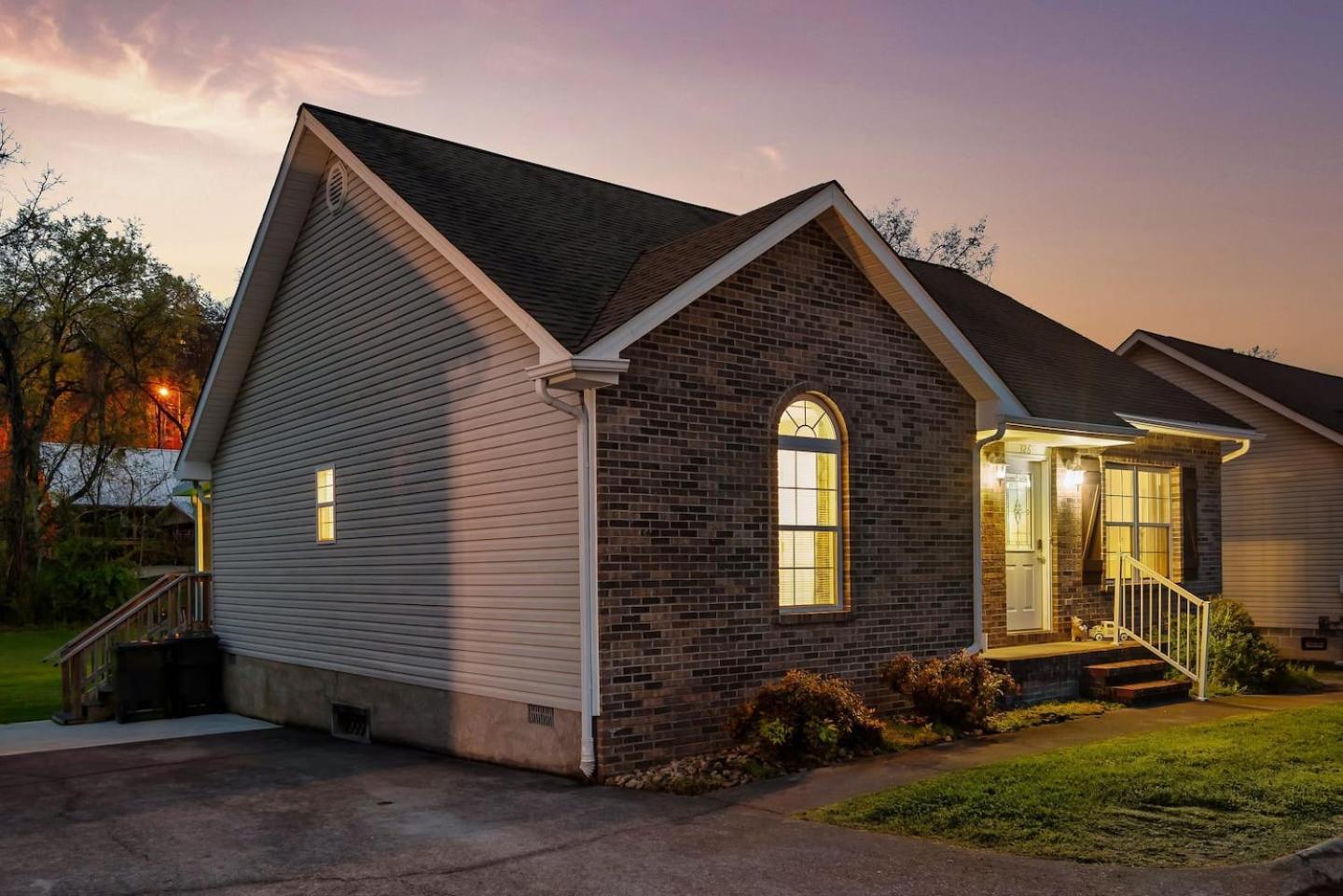 Willa 1 Mile To Pkwy, Pets, Hot Tub, Creekside, Porch Pigeon Forge Zewnętrze zdjęcie